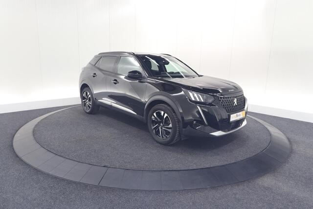 Peugeot 2008 PureTech 130 GT-Line | Camera | Adaptieve Cruise Control | Allseason Banden | Navigatie