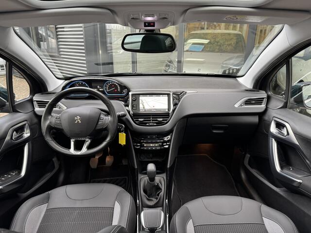 Peugeot 2008 1.2 PureTech Allure*Panoramadak*Navi*Camera*
