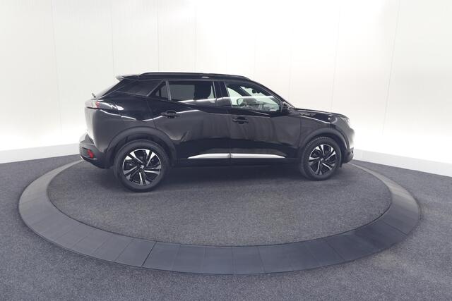 Peugeot 2008 PureTech 130 GT-Line | Camera | Adaptieve Cruise Control | Allseason Banden | Navigatie