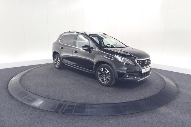 Peugeot 2008 PureTech 110 Allure | Panoramadak | Navigatie | Camera | Parkeersensoren
