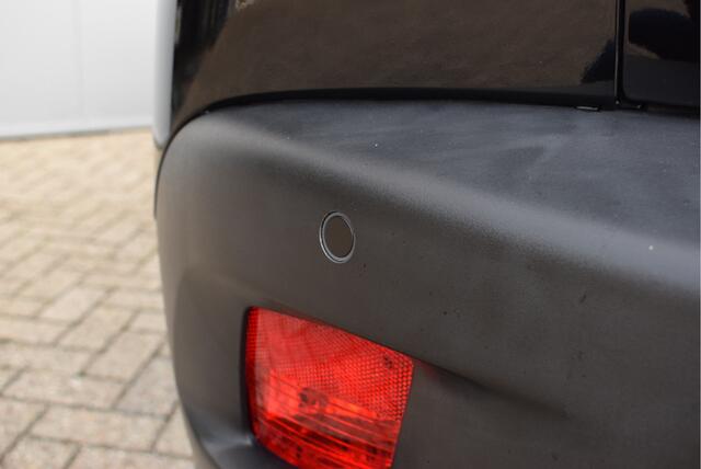 Peugeot 2008 1.2 PureTech Active Pack | NL-Auto | 100PK | Parkeersensoren