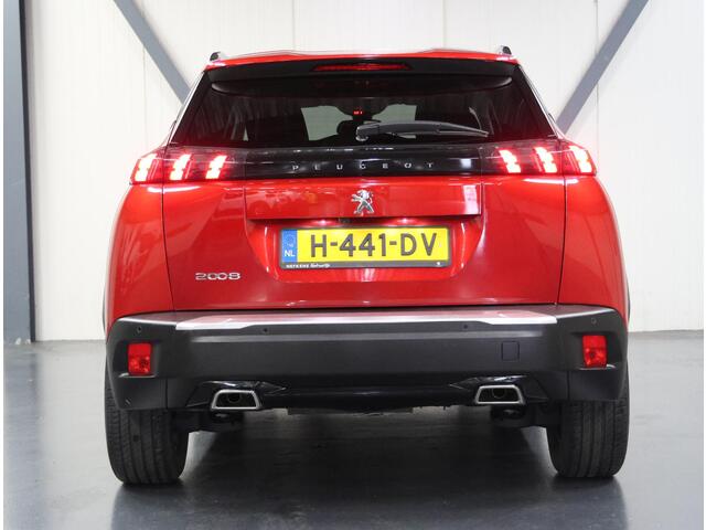 Peugeot 2008 1.2 130PK Allure | AppleCarPlay/AndroidAuto | Armsteun | Climate Control | Adaptive Cruise Control | Camera | FULL LED | Navigatie | LMV | Parkeersensoren | Privacy Glass | Isofix |