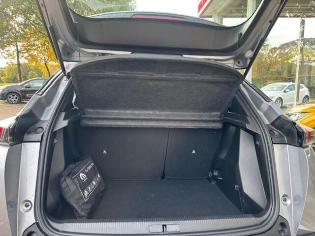 Peugeot 2008 1.2 100 pk Active Pack, Clima, Carplay, DAB, Cruise