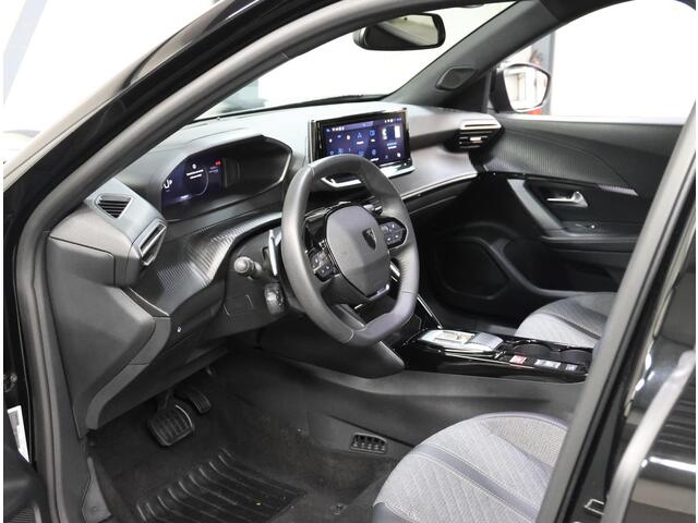 Peugeot 2008 1.2 Hybrid 136PK Allure | 1ste eigenaar | AppleCarplay/Android Auto | 17"LMV | 360'Camera | AUTOMAAT | Keyless | Adaptive Cruise Control | Climate Control | Camera | FULL LED | Isofix | Privacy Glass |