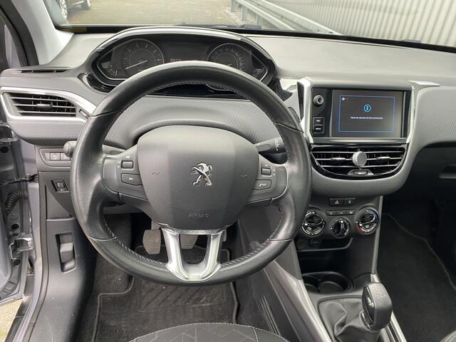 Peugeot 2008 1.2 PureTech Active 107Dkm.NAP, A/C, Navi, CC, DAB+, CarPlay, Pano, PDC & Cam, Trekh, - Inruil Mogelijk -