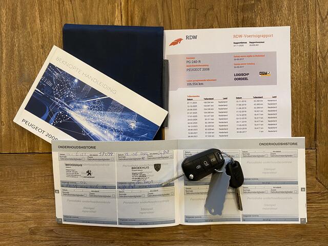 Peugeot 2008 1.2 PureTech Active 107Dkm.NAP, A/C, Navi, CC, DAB+, CarPlay, Pano, PDC & Cam, Trekh, - Inruil Mogelijk -