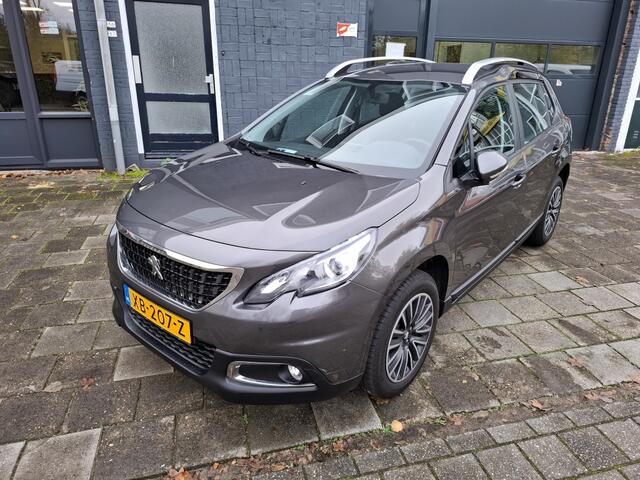 Peugeot 2008 1.2 PureT. Blue Lion