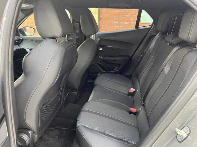 Peugeot 2008 Hybrid 136 GT | Keyless | Adaptive Cruise | Navigatie