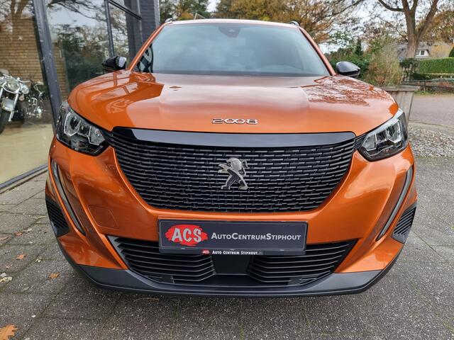 Peugeot 2008 1.2 PureTech Active | 2023 | Carplay | Lane-ass | Privacy | 32dkm | Nieuwstaat!
