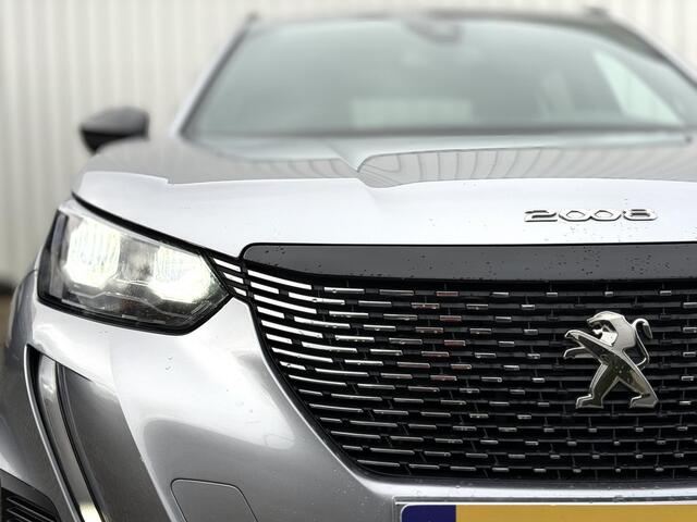 Peugeot 2008 1.2 PureTech Allure LED CAM LANE ZGAN !