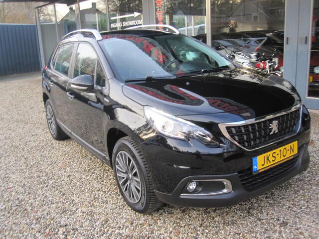 Peugeot 2008 1.2 PureTech Allure in nieuw staat apk 11-11-2026