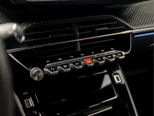 Peugeot 2008 1.2 PureTech GT-Line Automaat (APPLE CARPLAY, GROOT NAVI, 360 CAMERA, ZWART HEMEL, SPORTSTOELEN, LEDER, CRUISE, GETINT GLAS, NIEUWSTAAT)