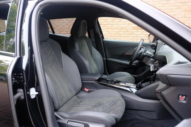 Peugeot 2008 1.2 Hybrid 145pk e-DCS6 GT | Navi | App Connect | Adaptive Cruise | Keyless | Alcantara | Camera | PDC