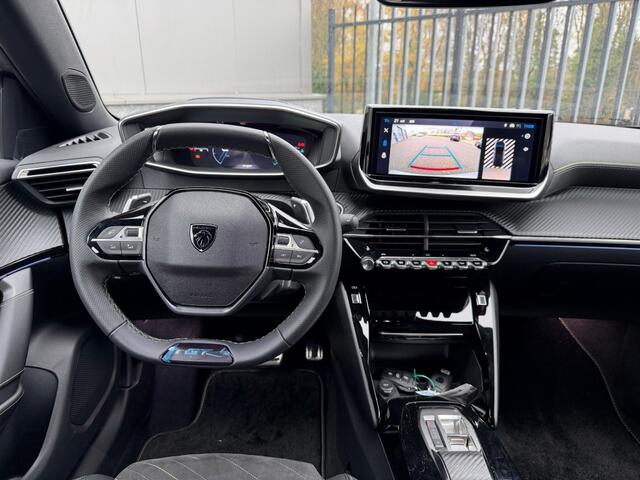 Peugeot 2008 HYBRID 145 GT Alcantara