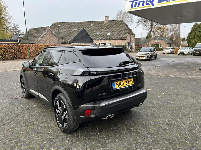 Peugeot 2008 1.2 Hybrid 145 Allure