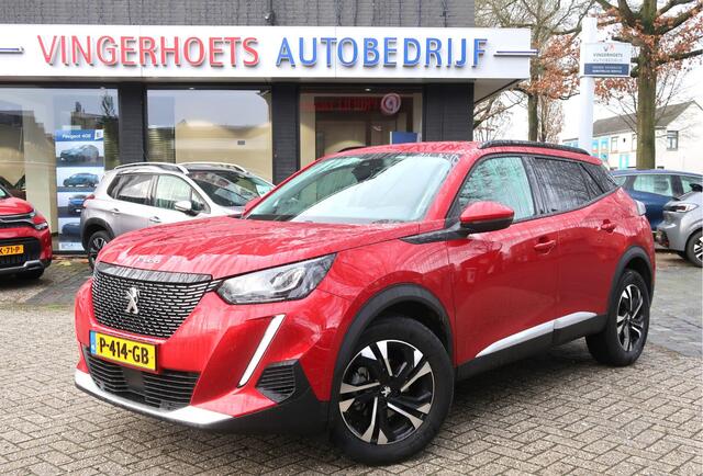 Peugeot 2008 130 Pk Luxe Allure * Unieke Kilometerstand * Door ons zelf onderhouden * * Navigatie * Stoelverwarming * Parkeer Camera * L.M. Velgen * Climate & Cruise Control * Start Button * Dab Radio * 1/2 Lederen Interieur * Apple Carplay / Android Auto * Vingerhoet