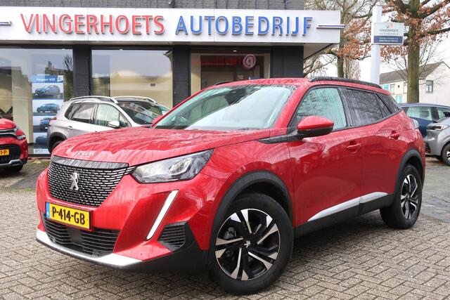 Peugeot 2008 130 Pk Luxe Allure * Unieke Kilometerstand * Door ons zelf onderhouden * * Navigatie * Stoelverwarming * Parkeer Camera * L.M. Velgen * Climate & Cruise Control * Start Button * Dab Radio * 1/2 Lederen Interieur * Apple Carplay / Android Auto * Vingerhoet