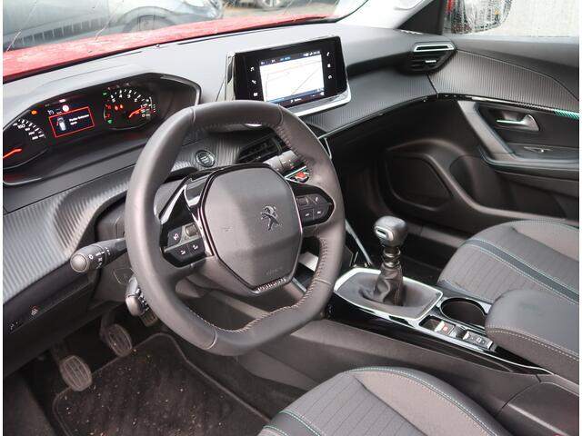 Peugeot 2008 130 Pk Luxe Allure * Unieke Kilometerstand * Door ons zelf onderhouden * * Navigatie * Stoelverwarming * Parkeer Camera * L.M. Velgen * Climate & Cruise Control * Start Button * Dab Radio * 1/2 Lederen Interieur * Apple Carplay / Android Auto * Vingerhoet