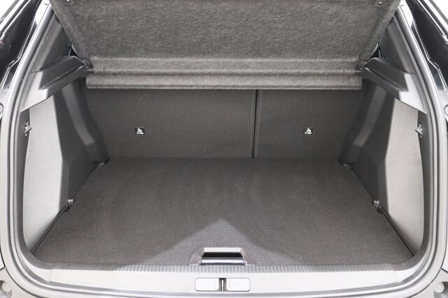 Peugeot 2008 1.2 PURETECH 130 GT EAT8 FACELIFT | Leer/Alcantara | 360 camera | El. verstelbare stoel | Massage