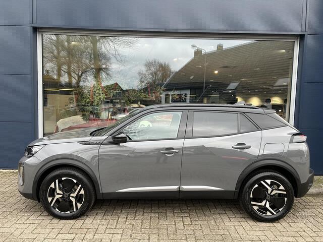 Peugeot 2008 1.2 Hybrid 145 PK GT | Automaat Hybride | Alcantara Bekleding | Stoelverwarming & Massage | Navigatie Via Telefoon | Parkeer Camera | Keyless Entry | Full LED Verlichting | Zwart Dak | Cruise Control Adaptief | Climate Control | Hoge Zitpositie.