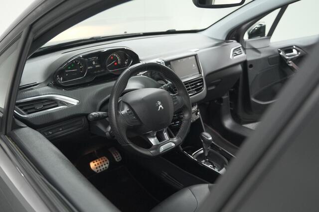 Peugeot 2008 PureTech 110 EAT6 GT-Line | Camera | Panoramadak | Navigatie | Parkeersensoren
