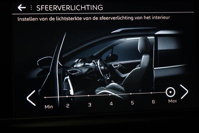 Peugeot 2008 1.2 PureTech Blue Lion | PANORAMADAK | SFEERVERLICHTING | NAVIGATIE | DAB | APPLE | TREKHAAK