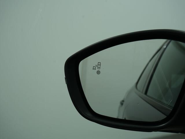 Peugeot 2008 1.2 HYBRID 145PK ALLURE E-DCS6 | Cruise Adaptief | Camera | Privacy Glass