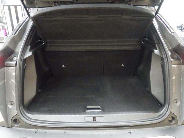 Peugeot 2008 1.2 Hybrid 145 GT ALL INRIJKLAARPRIJS-Camera rondom/Adaptieve Cruise Control/Duo-Tone