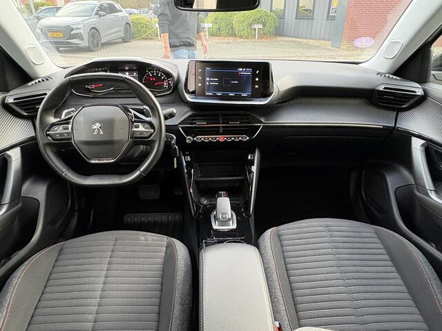 Peugeot 2008 1.2 PureTech Active Pack Automaat, Parelmoer lak, Navigatie, LED, Parkeersensoren