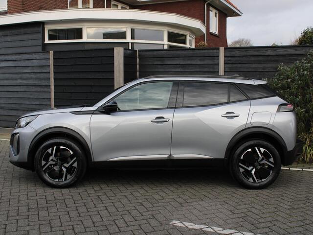 Peugeot 2008 Allure 1.2 PureTech 100PK Navigatie, Achteruitrijcamera, Parkeersensoren, Apple Carplay, Android Auto, Lichtmetalen velgen