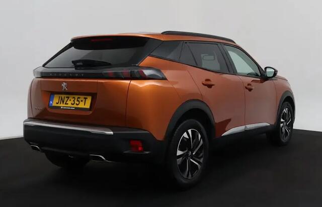Peugeot 2008 1.2T 130PK Allure Trekhaak/Winterpakket/Ecc/Camera