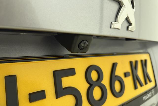 Peugeot 2008 1.2 PureTech Allure 130 PK | 8-Traps Automaat | Camera | Navigatie | Trekhaak | Parkeersensor | Mirror Screen | Apple Carplay | 1e eigenaar | Dealer onderhouden