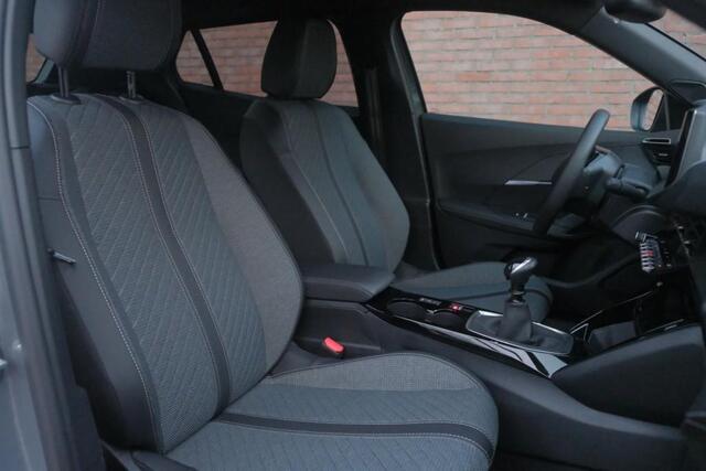 Peugeot 2008 1.2 PureTech 100pk Allure | App Connect | Keyless | Adaptive Cruise | Camera | Dodehoek | PDC