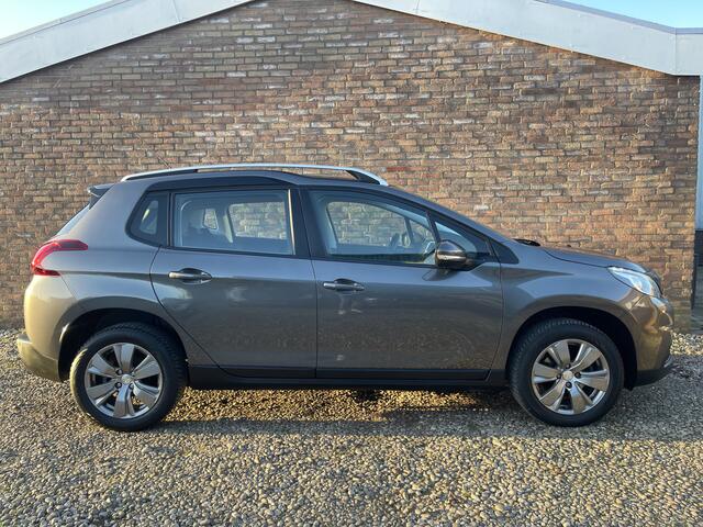 Peugeot 2008 1.2 PureTech Blue Lion Panoramadak, lichtmetalen velgen