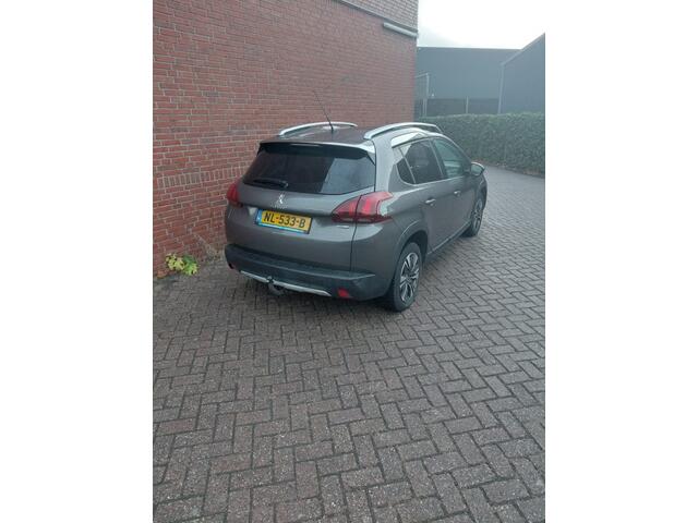 Peugeot 2008 1.2 PureTech Allure
