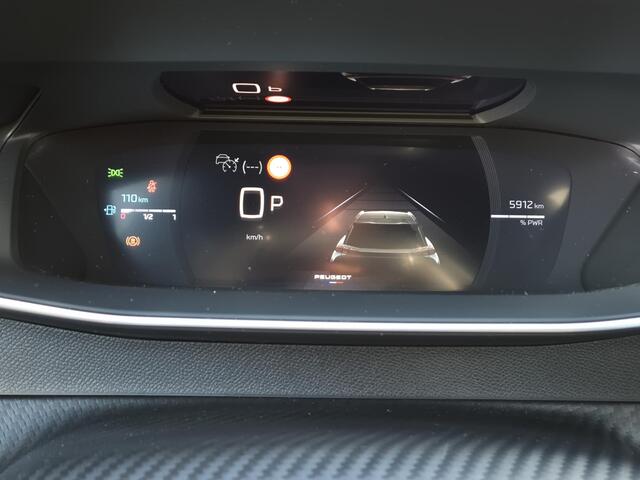 Peugeot 2008 1.2 Hybrid 145 GT | Nieuwstaat | Exclusieve uitvoering | HEV |