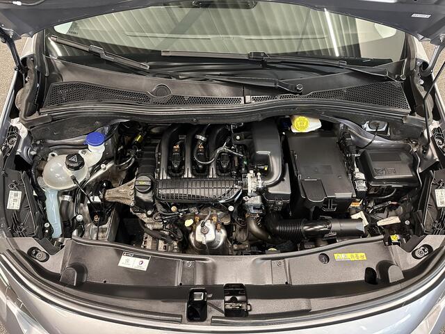 Peugeot 2008 1.2 PureTech Active 82pk Navigatie Apple Carplay/Android Auto Cruise Control Airco