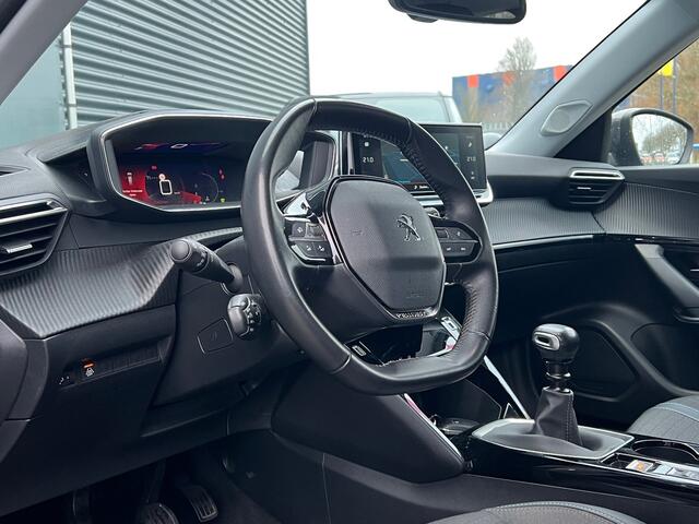 Peugeot 2008 BWJ 2021 | 1.2PT 101PK Allure | TREKHAAK | CAMERA A | CLIMA | NAVI | CRUISE | PRIVACY GLASS | CARPLAY |