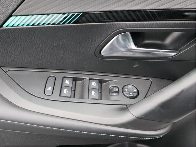 Peugeot 2008 1.2 PureTech Blue Lease Allure/ trekhaak/ zeer mooi!