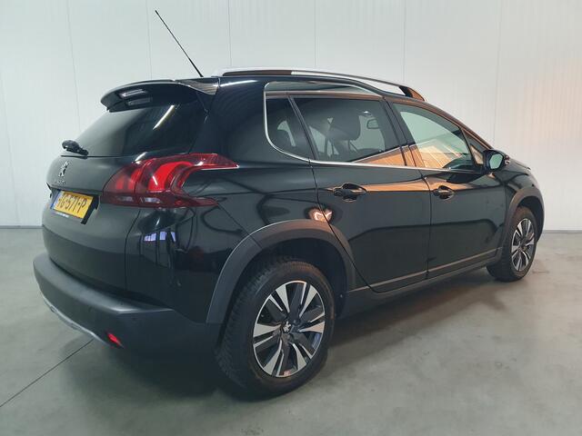 Peugeot 2008 1.2 PureTech Allure NAVI/CARPLAY/CRUISE/