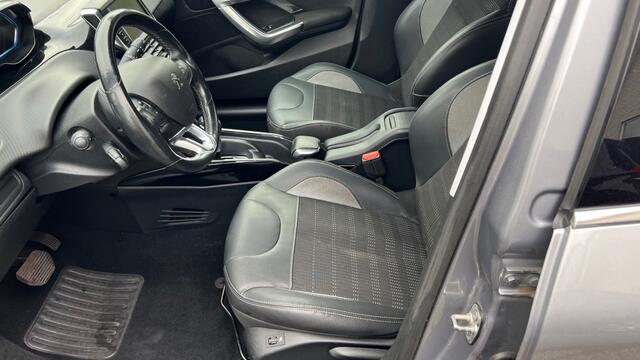 Peugeot 2008 1.2 Pure Tech GT line automaat