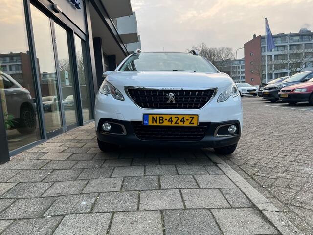 Peugeot 2008 1.2 PURETECH ACTIVE