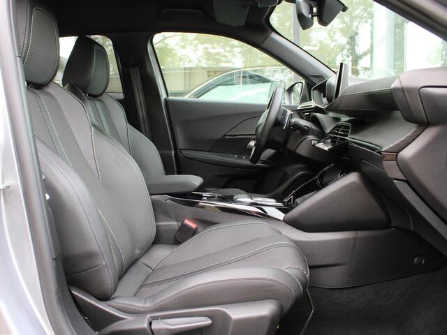 Peugeot 2008 1.2 Hybrid 145 GT VOORRAAD KORTING