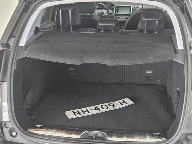 Peugeot 2008 1.2 PureTech GT-line/ D-Riem Verv. 161.000KM!/ Trekhaak/ Camera/ Sportstoelen/ Panorama-Dak/ DAB+/ Apple + Android/ 17'' LMV/ Navi/ Clima/ Cruise/ Elek. pakket/ Isofix/ Bluetooth/ Armsteun/ Multi. LEDER. Stuur.
