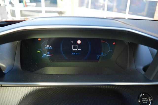 Peugeot 2008 1.2 PT Allure Pack, Trekhaak Camera, Pdc