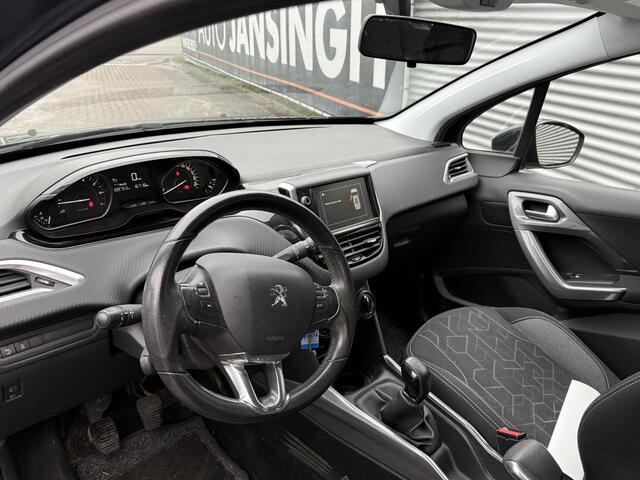 Peugeot 2008 1.2 PureTech Blue Lion | Trekhaak | Airco | PDC | Bluetooth | Apple Carplay/Android Auto | Cruise | RIJKLAARPRIJS INCL 12 MAANDEN GARANTIE EN BEURT