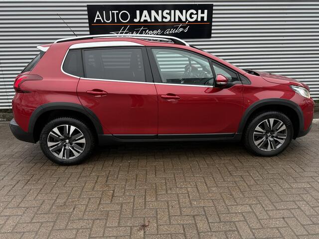 Peugeot 2008 1.2 PureTech Allure | Clima | Camera | Navigatie | Bluetooth | Panoramadak | Afn. Trekhaak | RIJKLAARPRIJS INCL 12 MAANDEN GARANTIE EN BEURT