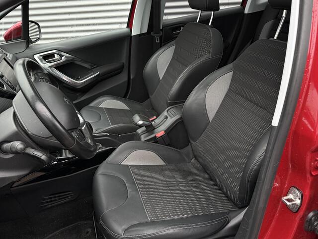 Peugeot 2008 1.2 PureTech Allure | Clima | Camera | Navigatie | Bluetooth | Panoramadak | Afn. Trekhaak | RIJKLAARPRIJS INCL 12 MAANDEN GARANTIE EN BEURT