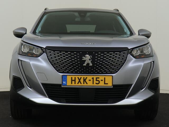 Peugeot 2008 1.2 PureTech 100 Allure | Benzine | Handgeschakeld | Zesversnellingsbak | Donker getint glas achter | Remote services | Regensensor | Cruise control | Automatisch dimmende binnenspiegel | Parkeersensoren |
