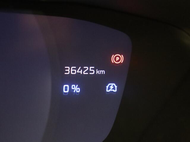 Peugeot 2008 1.2 Hybrid 136 GT | Adaptive Cruise | Full Map Navi | Camera | Wireless Carplay |